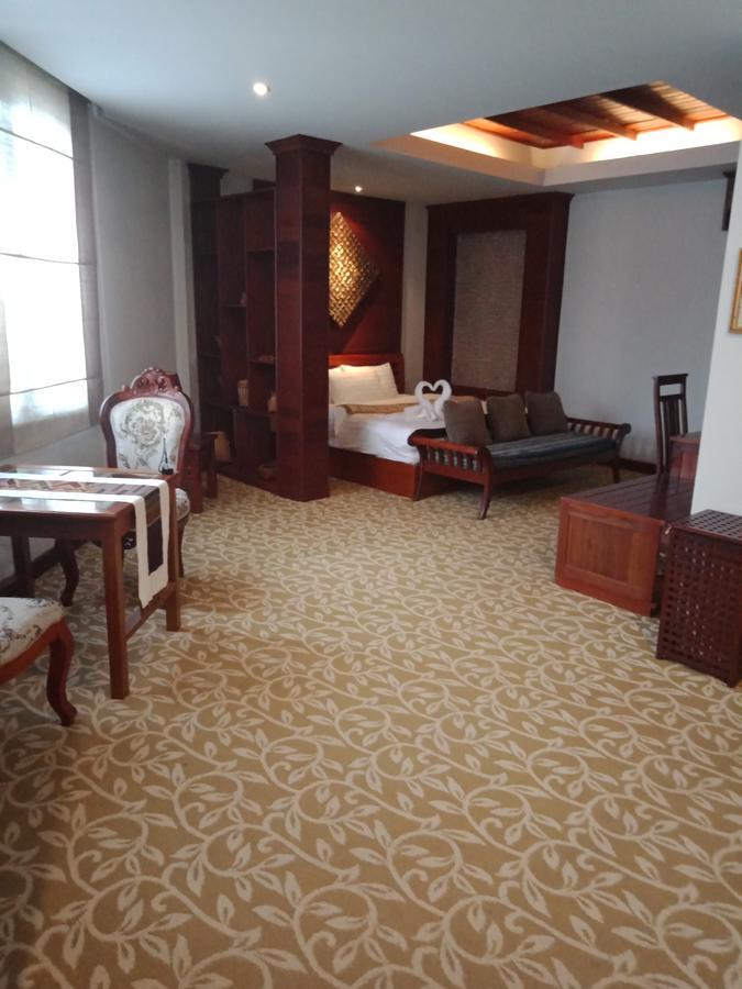 Charming Lao Hotel Muang Xay Ngoại thất bức ảnh